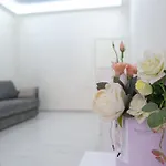 Lux 2 In Arcadia Apartman Odessza