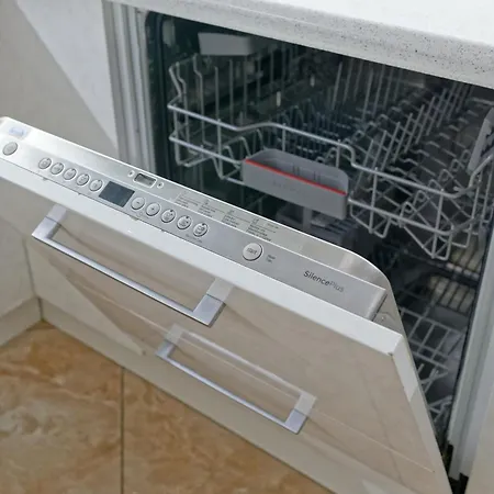 Lux 2 In Arcadia Odessa