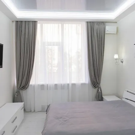 Lux 2 In Arcadia